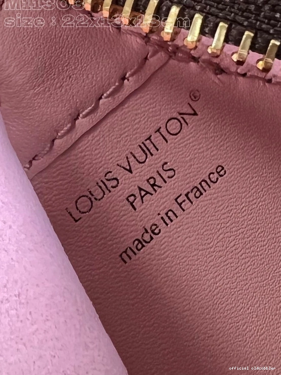 Official oldcobbler VUITTON LOUIS Pouch-22.5*13*13CM Bloom 0820